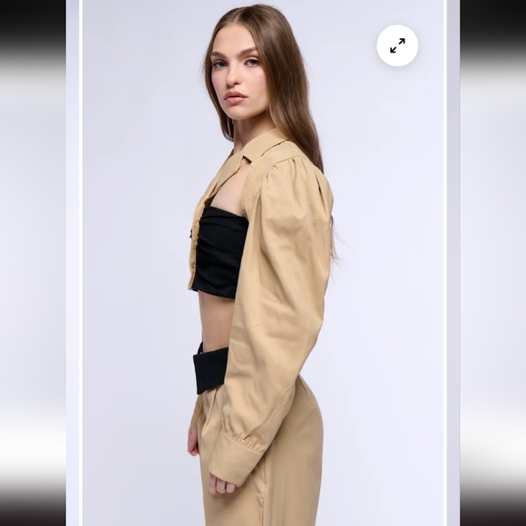 AKIRA Underground Button Down Crop Blouse Size XL - Picture 5 of 8